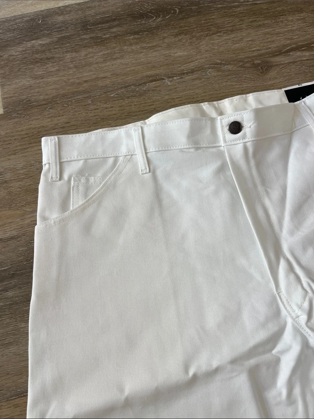 NWT Dickies Men’s Relaxed Fit Utility Shorts White Size 40